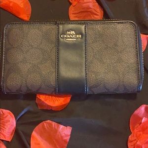 Coach wallet
